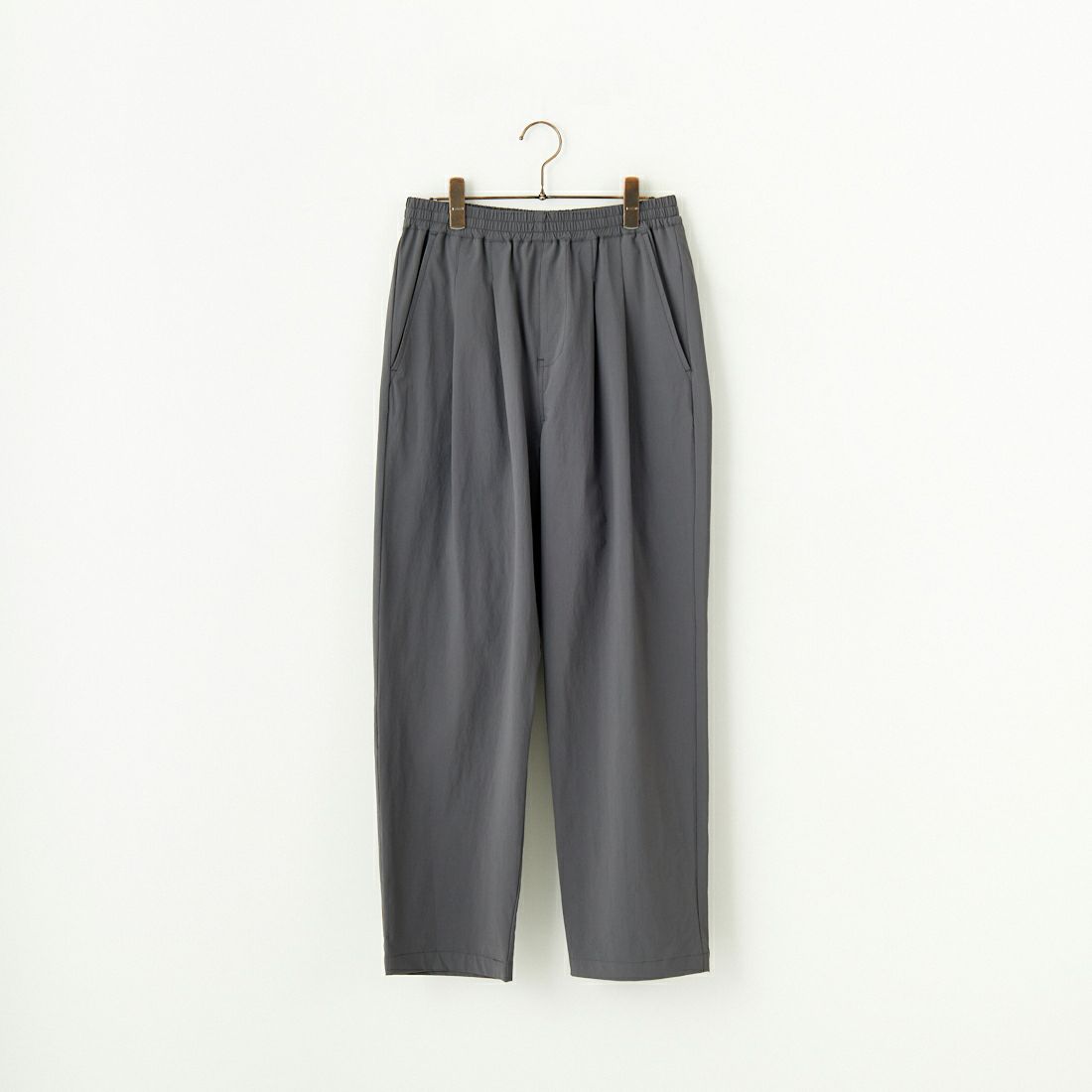 UNIVERSAL OVERALL [ユニバーサルオーバーオール] 別注 ストレッチナイロンイージーパンツ [U2513606IN-JF] CHARCOAL