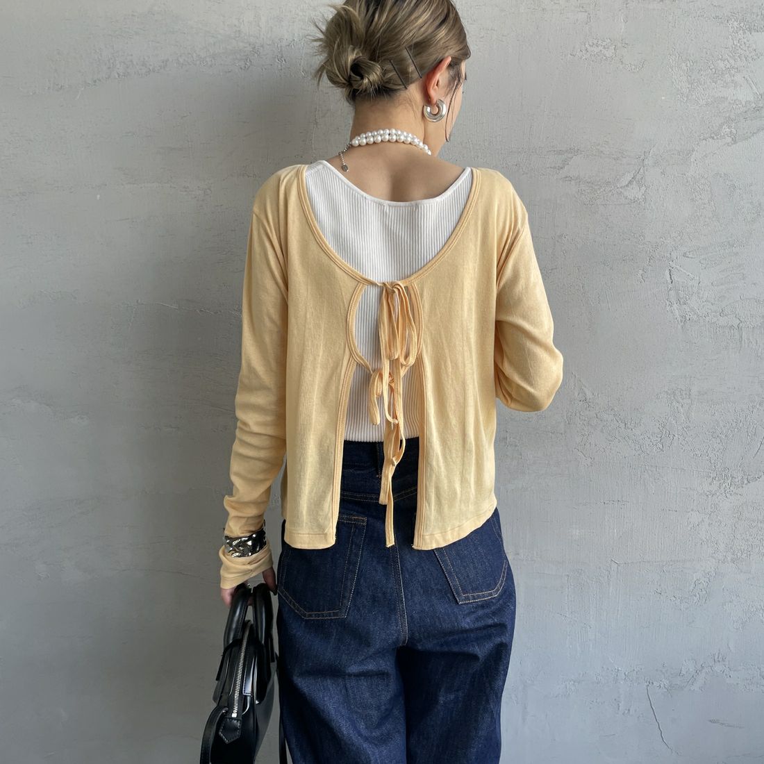 Robert P.Miller [ロバートピーミラー] 前後2WAY ライトリブシアーカーディガン [RM251-2213] APRICOT &&モデル身長：150cm 着用サイズ：F&&