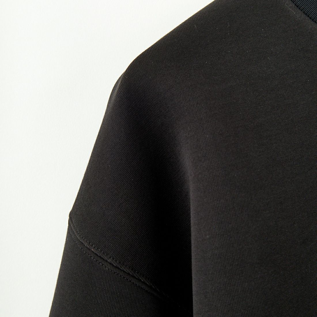 MACKAGE [マッカージュ] JULIAN クルーネックスウェット [10651701] BLACK
