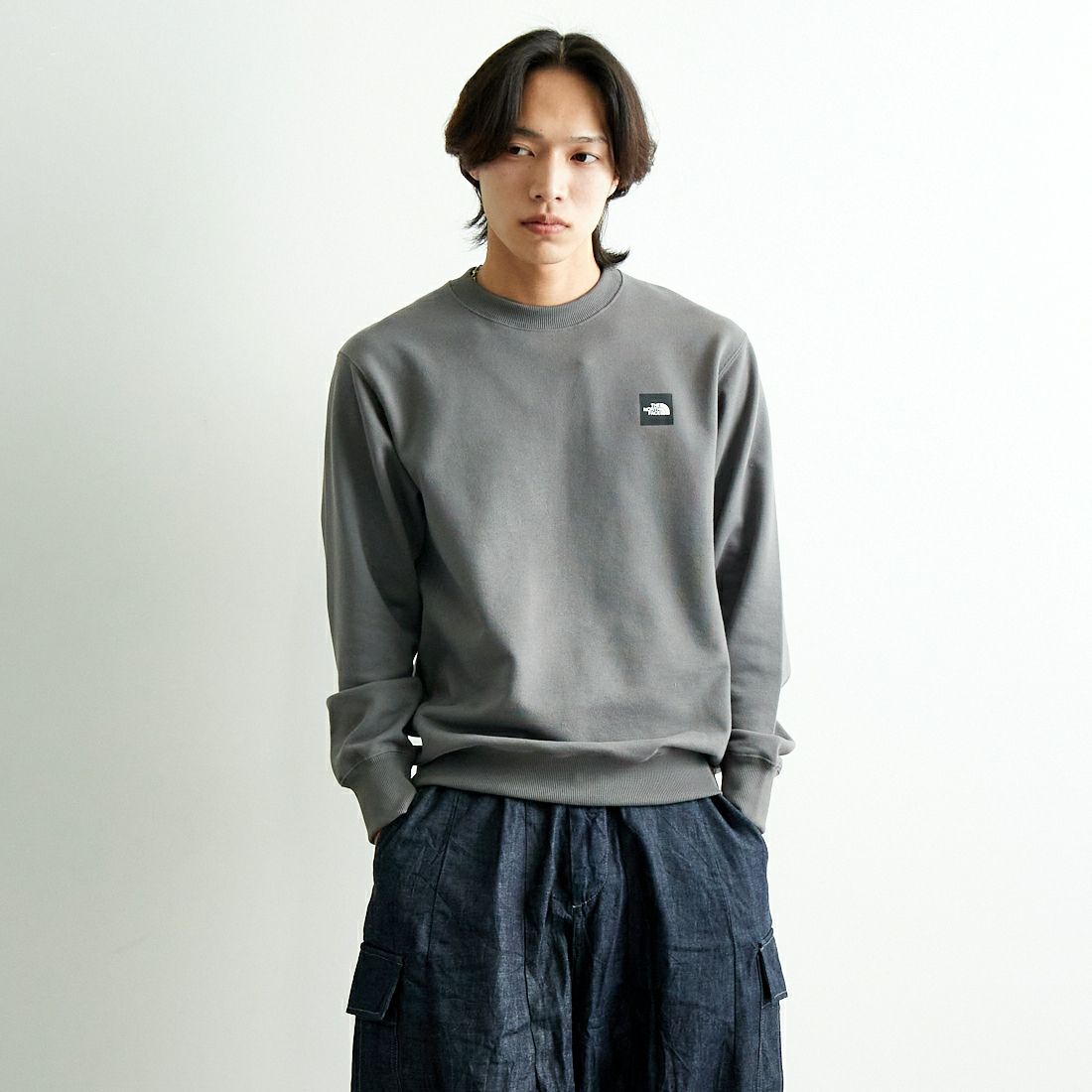 THE NORTH FACE [ザ ノースフェイス] ヘザーロゴクルー [NT12334] SP &&モデル身長：179cm 着用サイズ：M&&