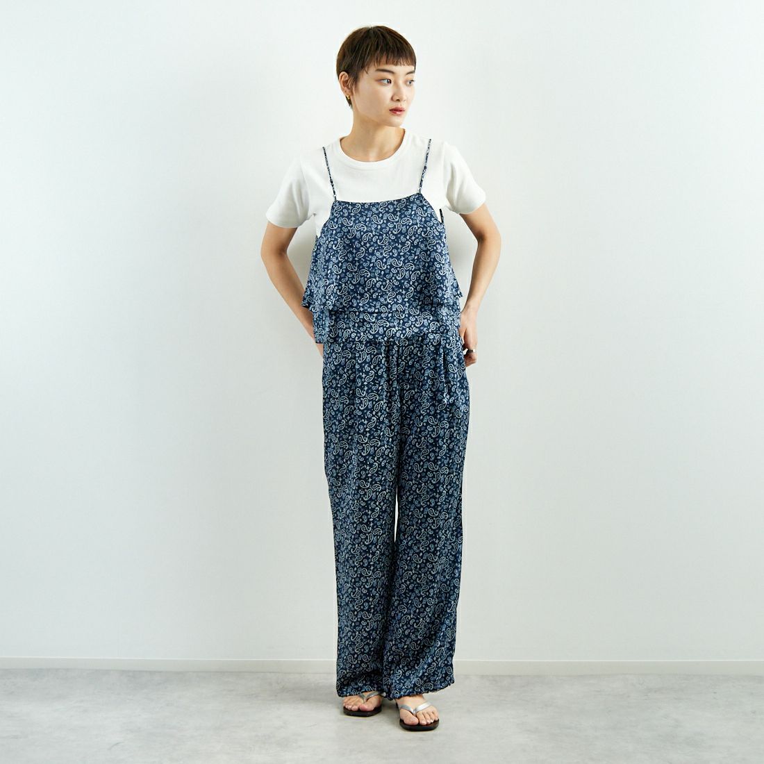 TICCA [ティッカ] シルク2WAYビスチェ [TBES-071] NV PAISLEY &&モデル身長：160cm 着用サイズ：F&&