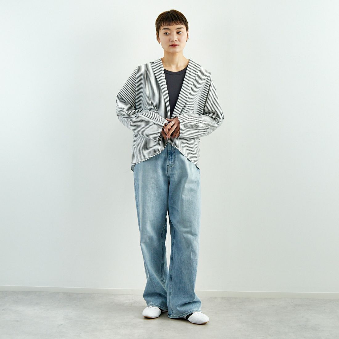 TICCA [ティッカ] コットンハーブシャツジャケット [TBES-024] BLK STRIPE &&モデル身長：160cm 着用サイズ：F&&