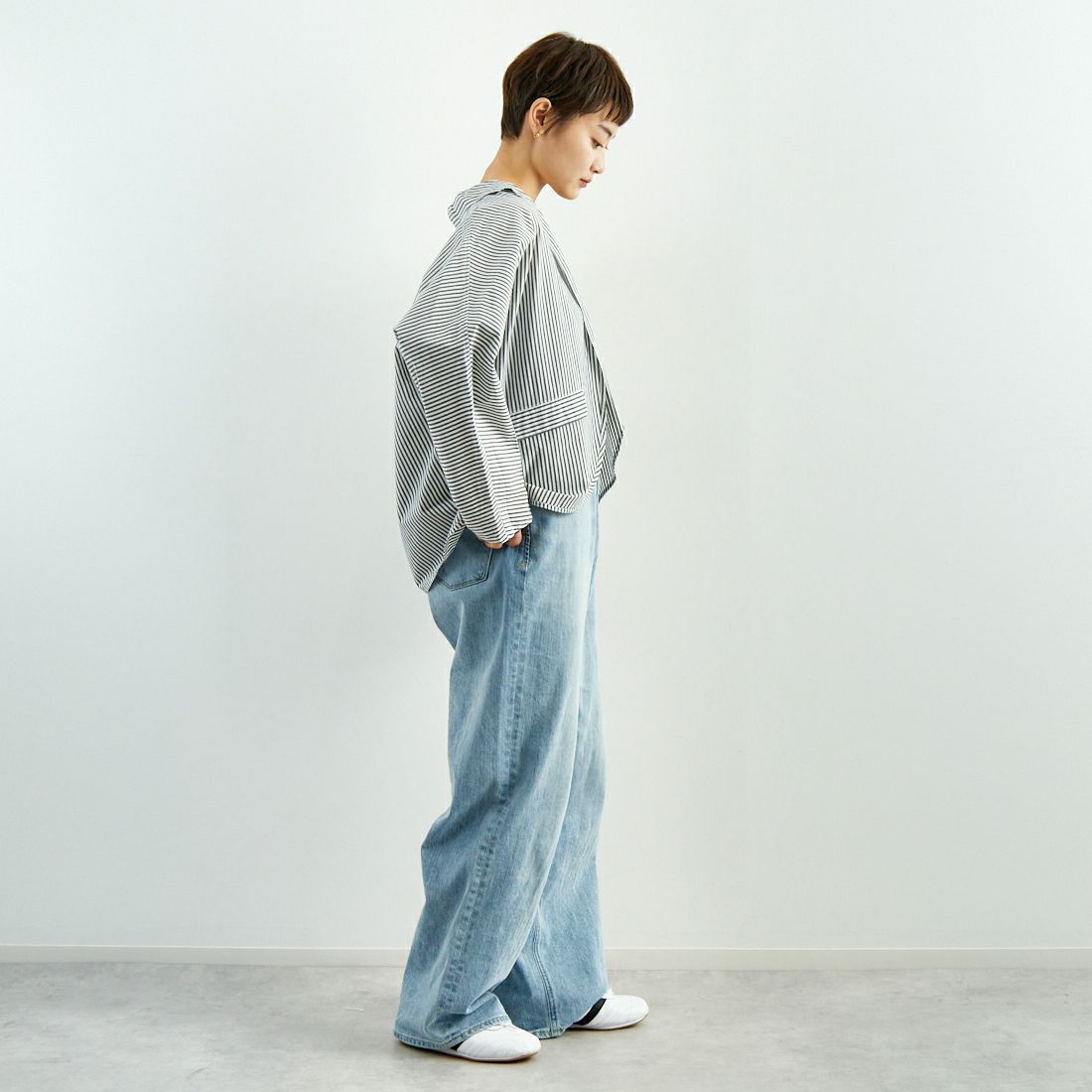 TICCA [ティッカ] コットンハーブシャツジャケット [TBES-024] BLK STRIPE &&モデル身長：160cm 着用サイズ：F&&