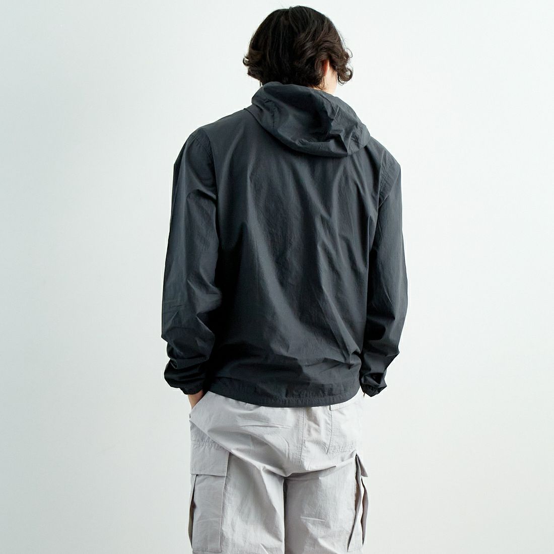 patagonia [パタゴニア] メンズ ウインドスウィープジャケット [20320] INBK &&モデル身長：179cm 着用サイズ：L&&
