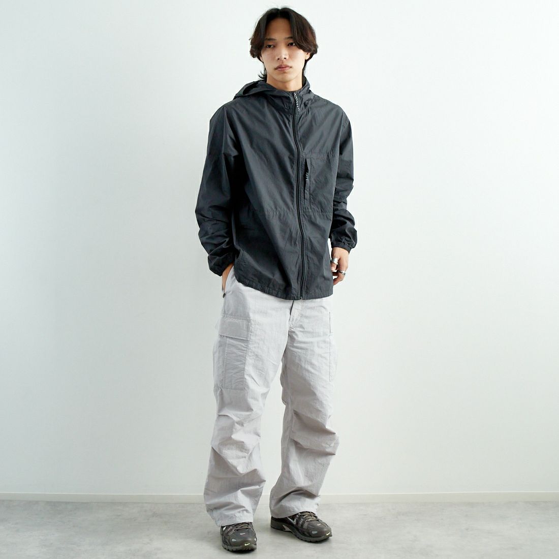 patagonia [パタゴニア] メンズ ウインドスウィープジャケット [20320] INBK &&モデル身長：179cm 着用サイズ：L&&