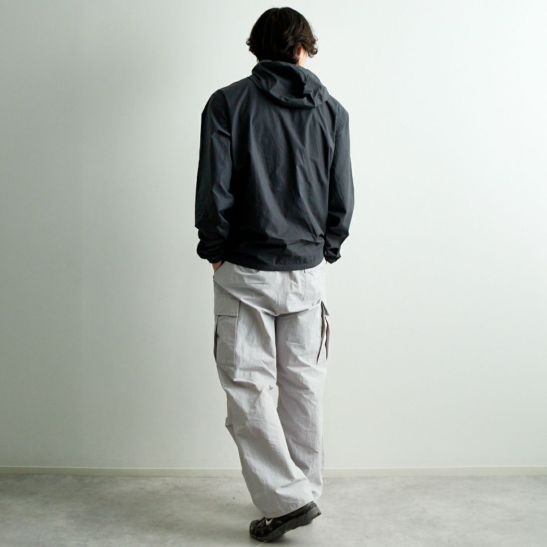 patagonia [パタゴニア] メンズ ウインドスウィープジャケット [20320] INBK &&モデル身長：179cm 着用サイズ：L&&