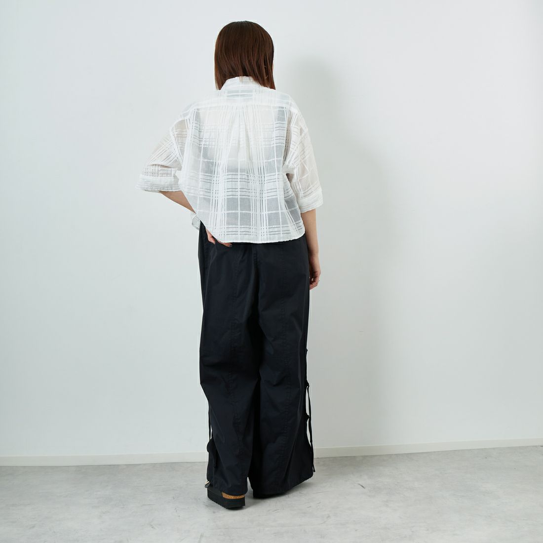 TICCA [ティッカ] レースチェックジャガード半袖シャツ [TBES-091] WHITE &&モデル身長：160cm 着用サイズ：F&&