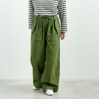 KHAKI&&モデル身長：160cm 着用サイズ：F&&