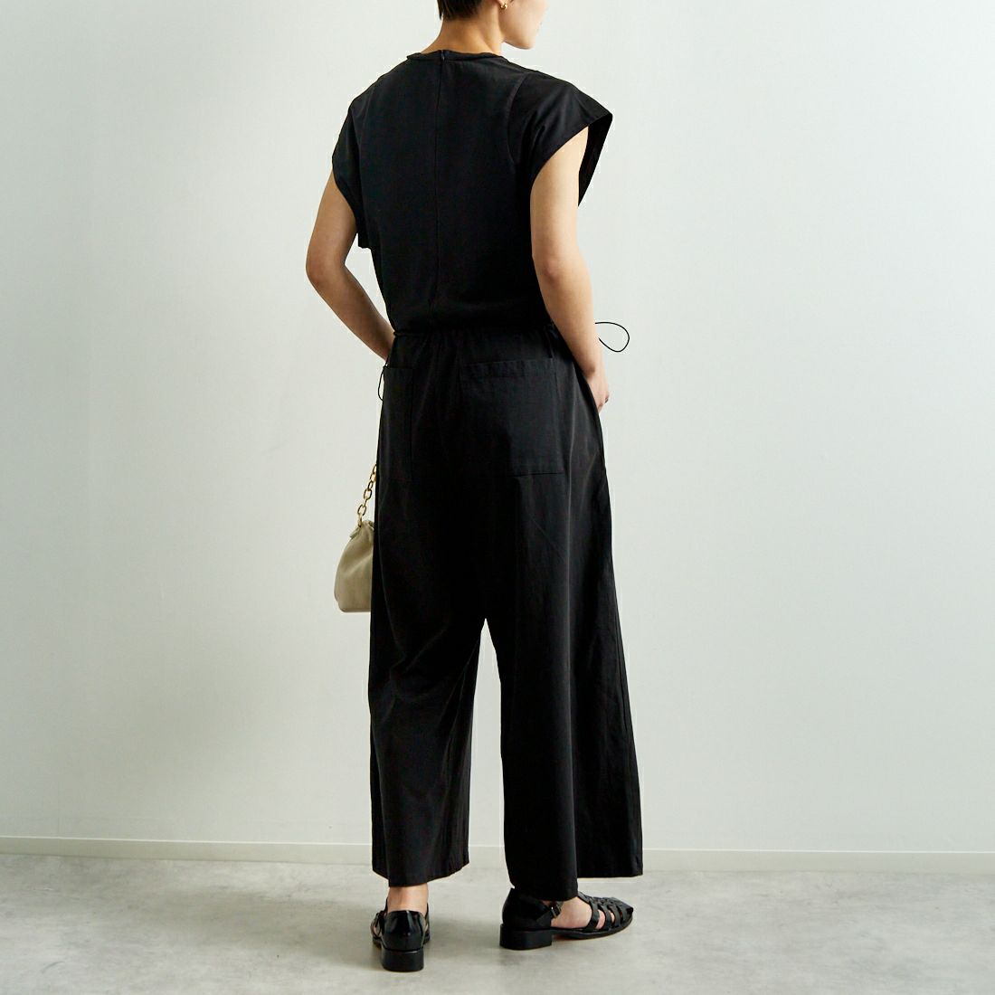 TICCA [ティッカ] コンビネゾンドレス [TBES-203] CHARCOAL G &&モデル身長：160cm 着用サイズ：F&&