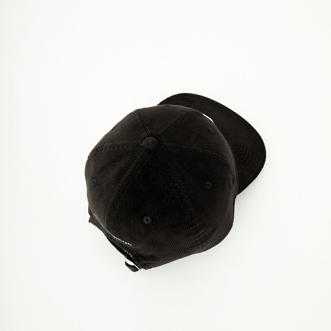 White Mountaineering [ホワイトマウンテニアリング] WM×NEW ERA 9THIRTY 6パネルキャップ [WM2571811] BLACK