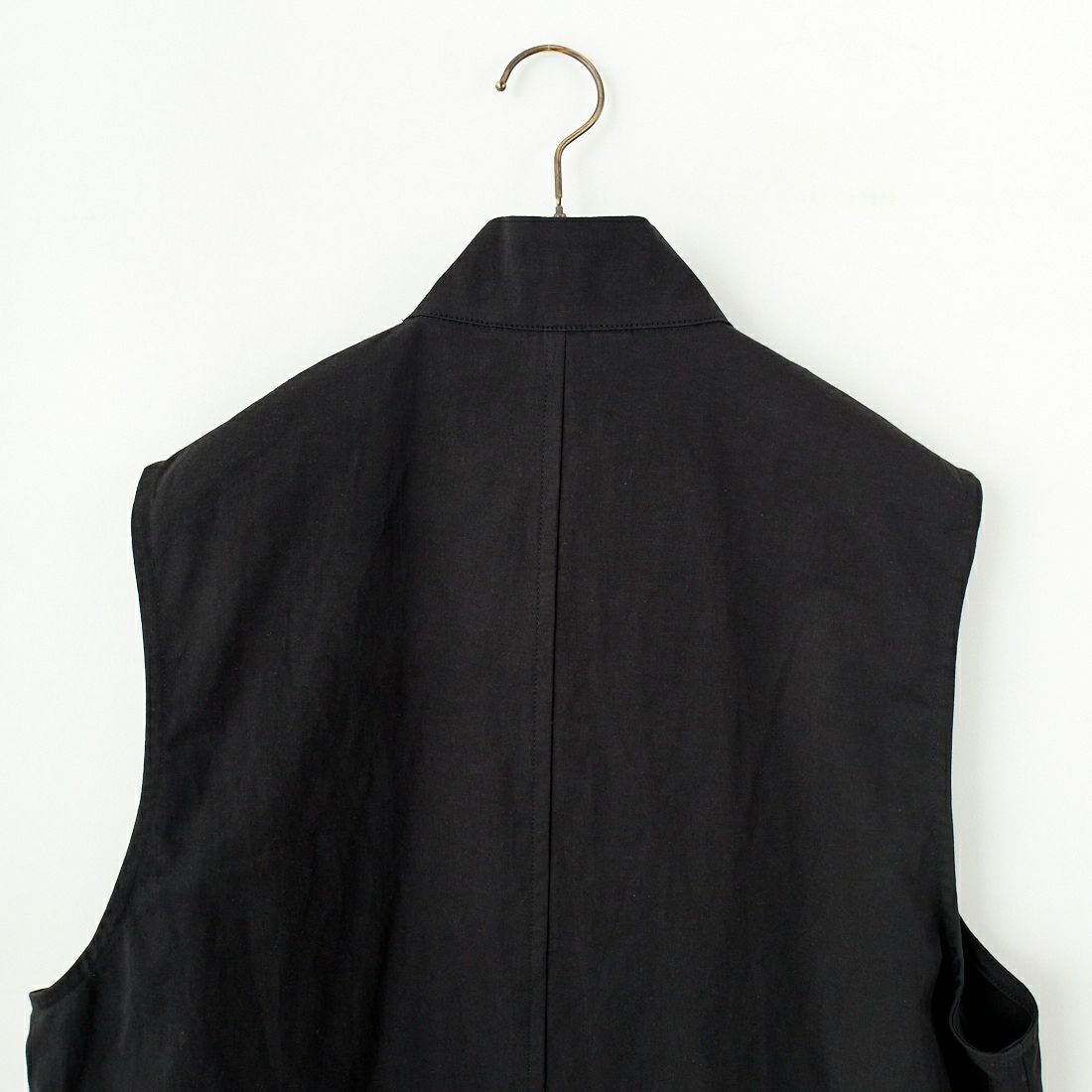 STILL BY HAND [スティルバイハンド] スタンドカラーベスト [VE02251] BLACK