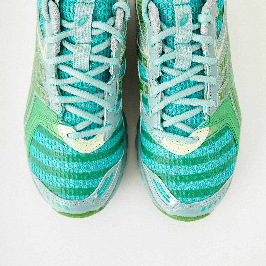 ASICS [アシックス] スニーカー [UB9-S-GEL-DS-TRAINER] 300