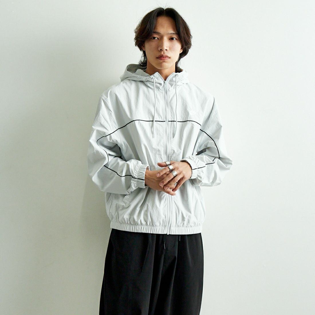 NIKE [ナイキ] クラブ アスリートフードジャケット [HJ2013] 025 PHOTON &&モデル身長：179cm 着用サイズ：L&&