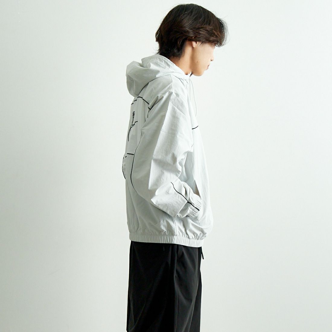 NIKE [ナイキ] クラブ アスリートフードジャケット [HJ2013] 025 PHOTON &&モデル身長：179cm 着用サイズ：L&&