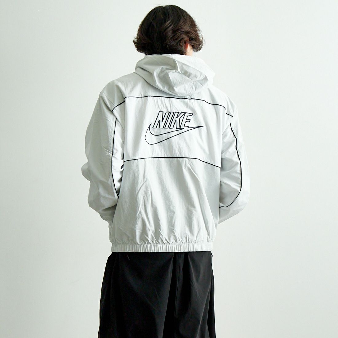 NIKE [ナイキ] クラブ アスリートフードジャケット [HJ2013] 025 PHOTON &&モデル身長：179cm 着用サイズ：L&&