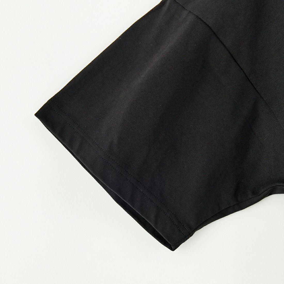 White Mountaineering [ホワイトマウンテニアリング] ワイドポケットTシャツ [WM2571509] BLACK
