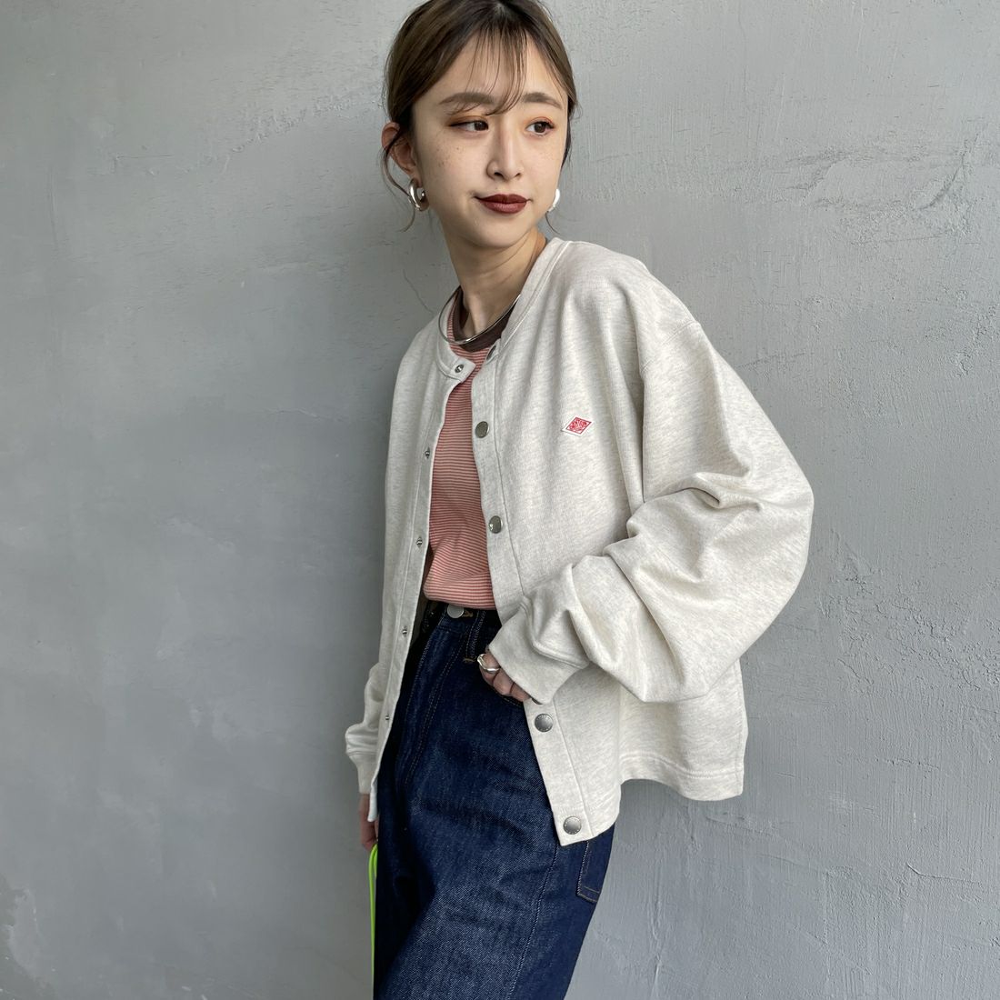 TOP ECRU&&モデル身長：150cm 着用サイズ：38&&