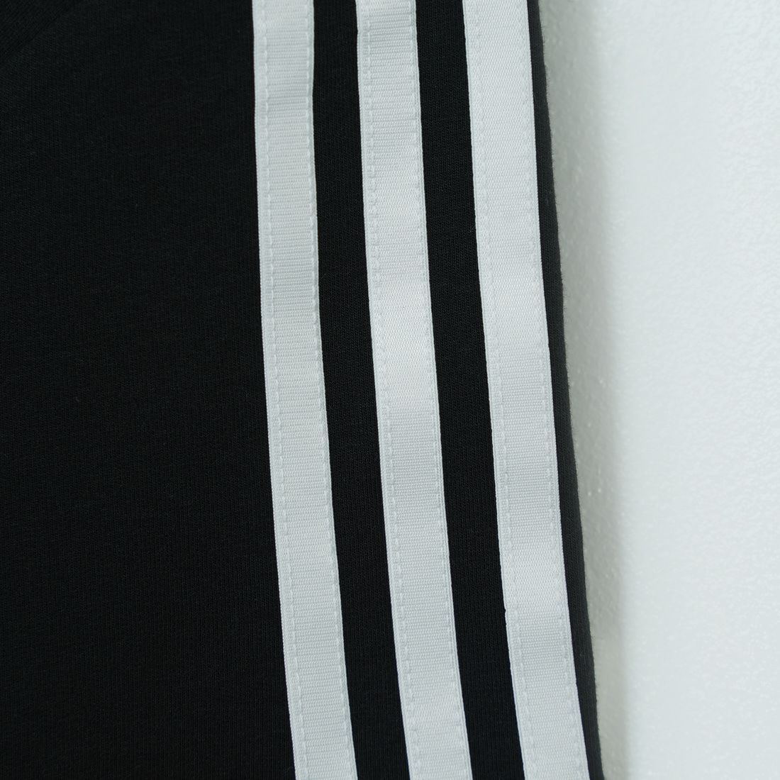 adidas Originals [アディダス オリジナルス] スリーストライプス ルーズクロップドTシャツ [KRV79] JC8149