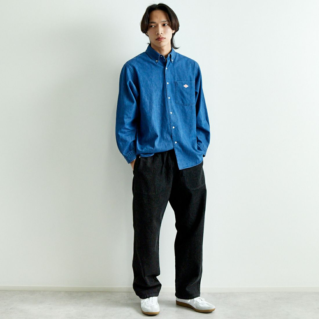 DANTON [ダントン] ブラックデニム イージーパンツ [DT-E0209KBK] BLACK DENI &&モデル身長：179cm 着用サイズ：40&&