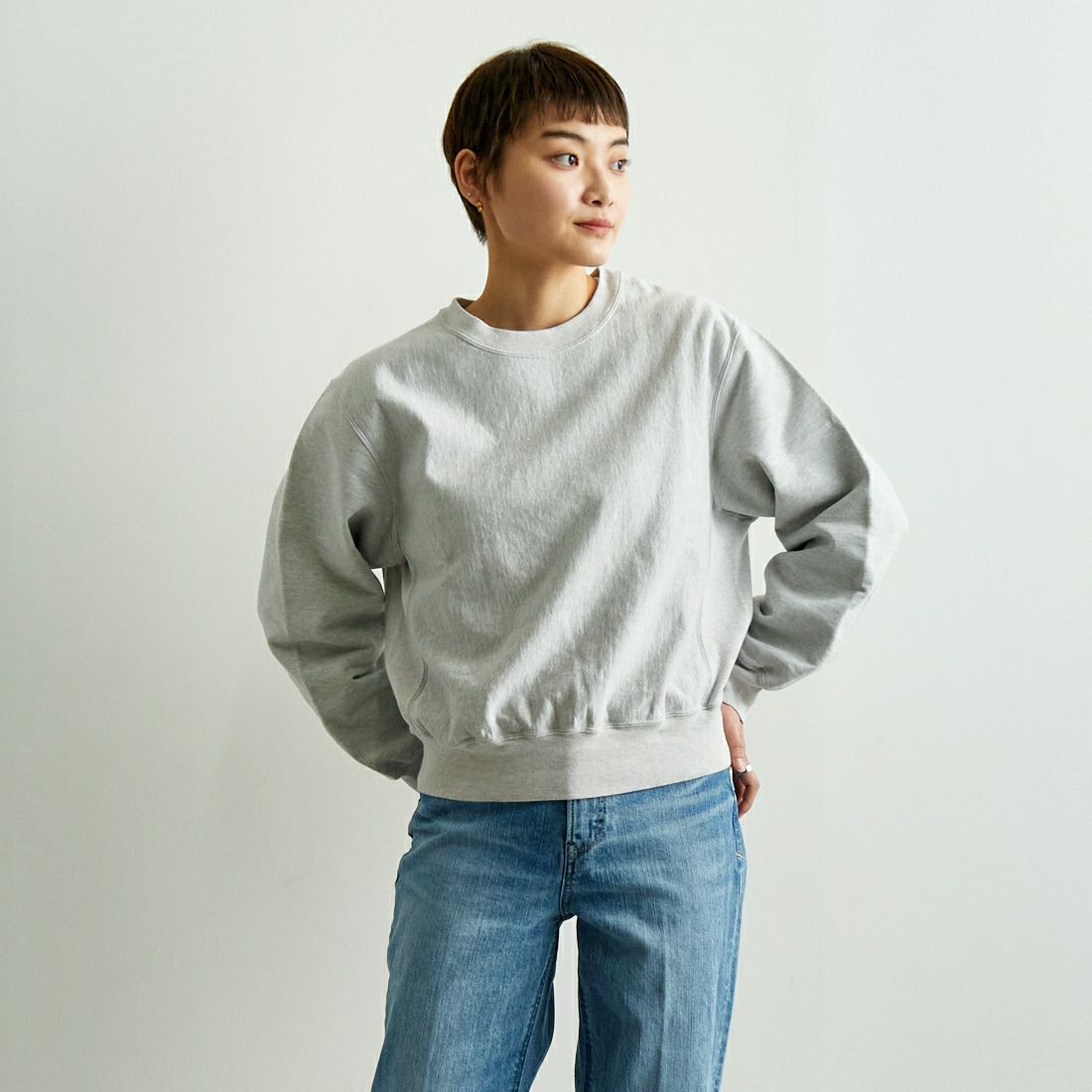 01 H.WHITE&&モデル身長：160cm 着用サイズ：0&&