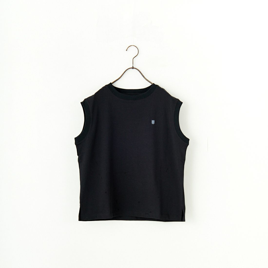 UNIVERSAL OVERALL [ユニバーサルオーバーオール] 別注 ワンポイントロゴ刺繍 ノースリーブカットソー [U2512250IN-JF] BLACK
