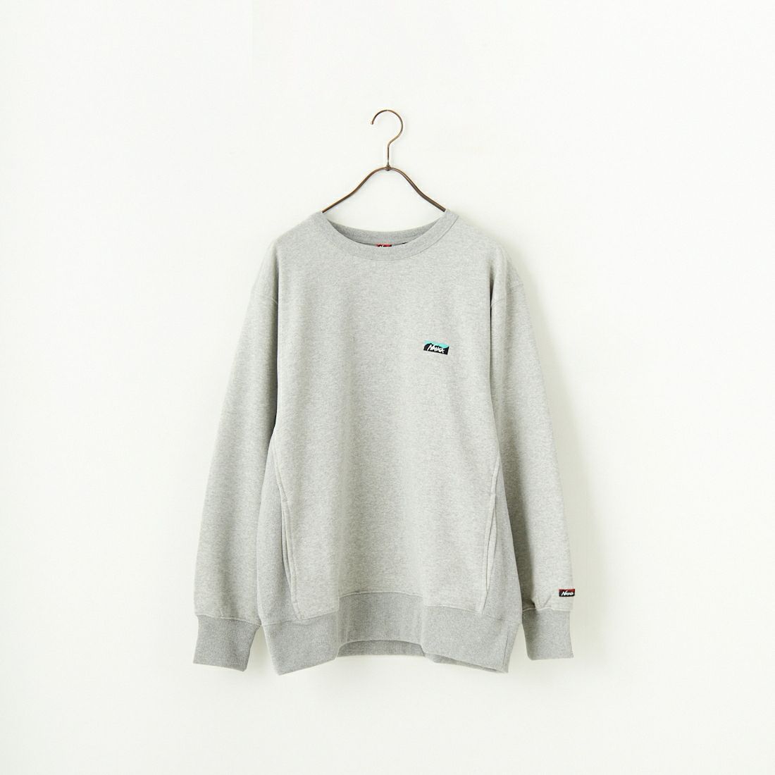 NANGA [ナンガ] ミニロゴ刺繍スウェット [NW2441-1F013] L.GRY