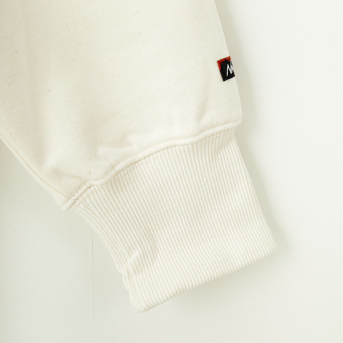 NANGA [ナンガ] ミニロゴ刺繍スウェット [NW2441-1F013] WHT