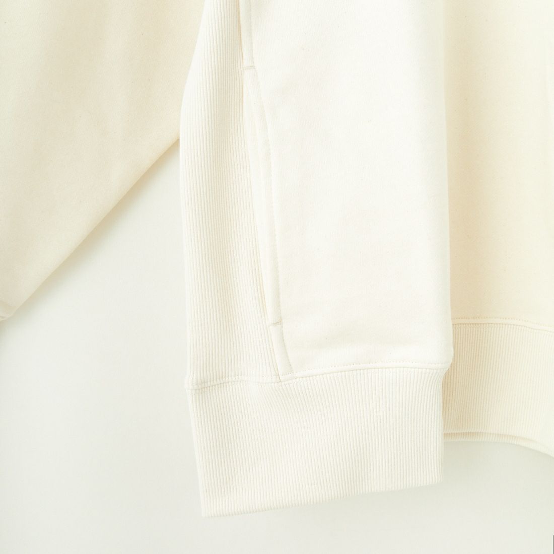 NANGA [ナンガ] ミニロゴ刺繍スウェット [NW2441-1F013] WHT