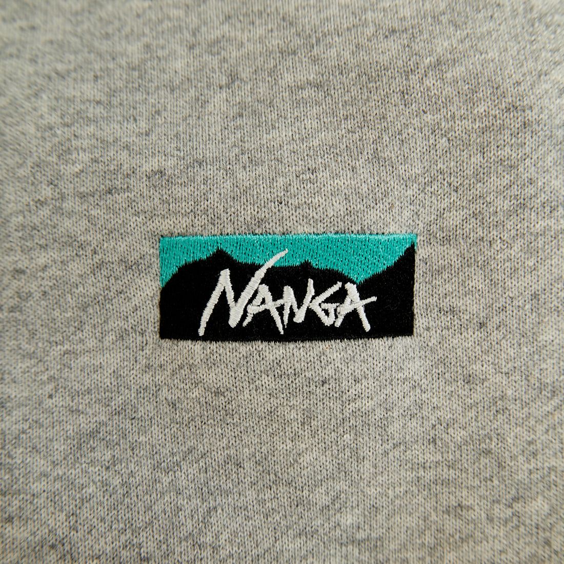 NANGA [ナンガ] ミニロゴ刺繍スウェット [NW2441-1F013] L.GRY