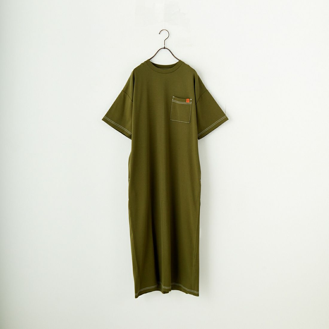 UNIVERSAL OVERALL [ユニバーサルオーバーオール] 別注 配色ステッチ マキシ丈ワンピース [U2512807IN-JF] OLIVE