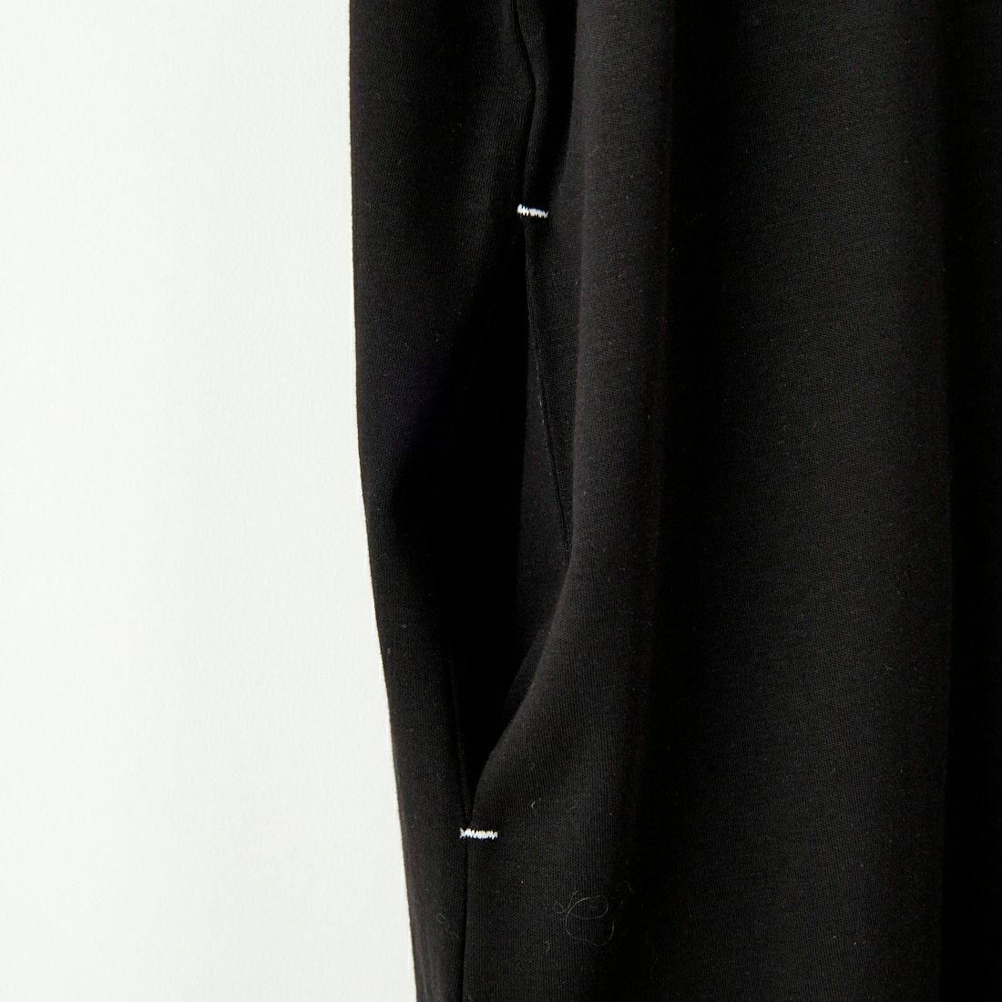 UNIVERSAL OVERALL [ユニバーサルオーバーオール] 別注 配色ステッチ マキシ丈ワンピース [U2512807IN-JF] BLACK