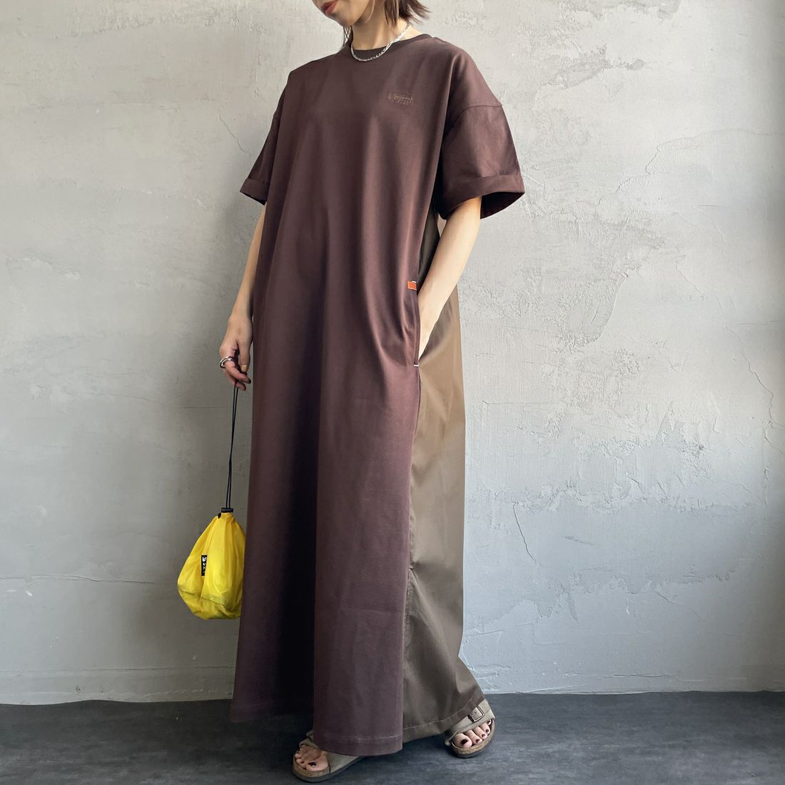 BROWN&&モデル身長：158cm 着用サイズ：F&&