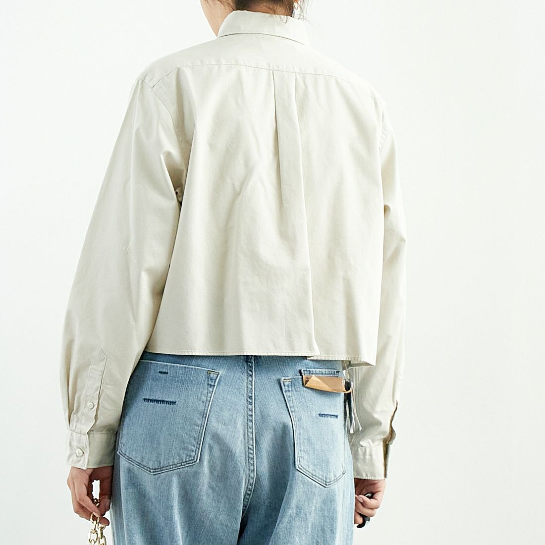 Gymphlex [ジムフレックス] ショートボタンダウンシャツ [GY-B0203BIT] SAND BEIGE &&モデル身長：167cm 着用サイズ：12&&
