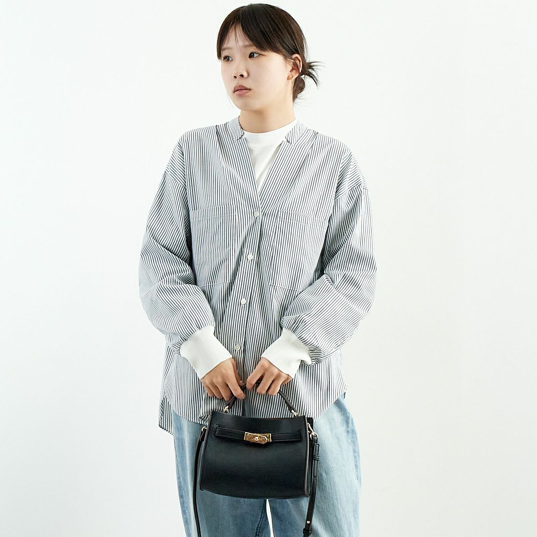 239 NVY.S&&モデル身長：167cm 着用サイズ：ONE SIZE&&