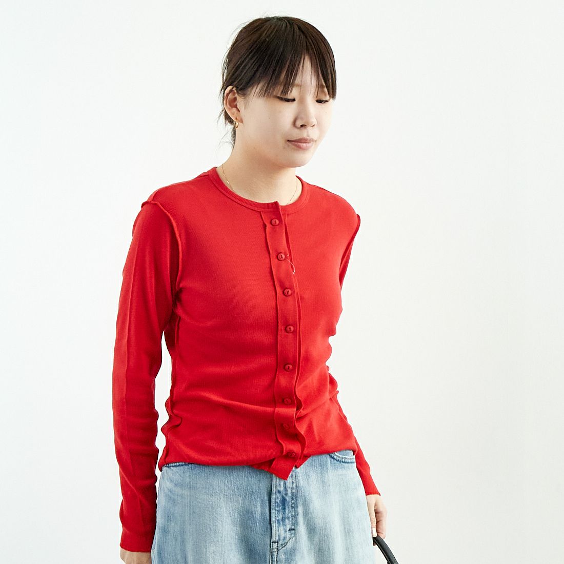 MEYAME [メヤメ] サイドステッチリブカーディガン [MEY-1835] RED &&モデル身長：167cm 着用サイズ：F&&
