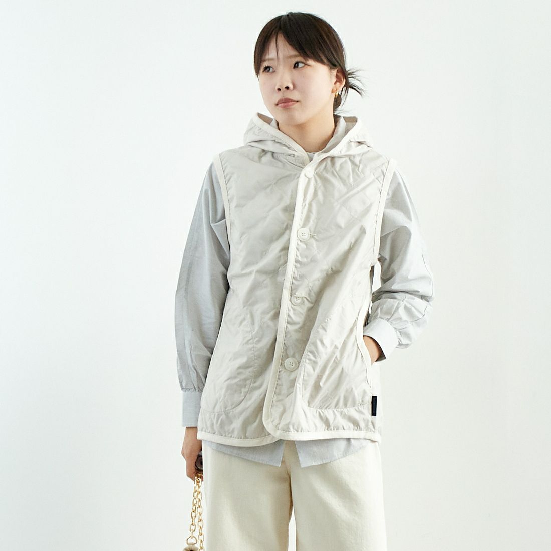 LAVENHAM [ラベンハム] ウィメンズ アンワディッド バートン [LV7133] P86 MOONBE &&モデル身長：167cm 着用サイズ：10&&