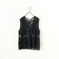 19 BLACK