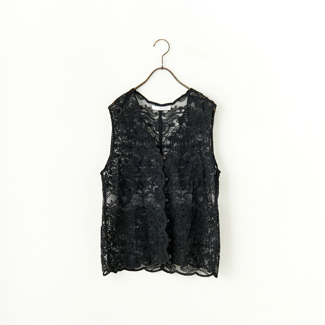 19 BLACK