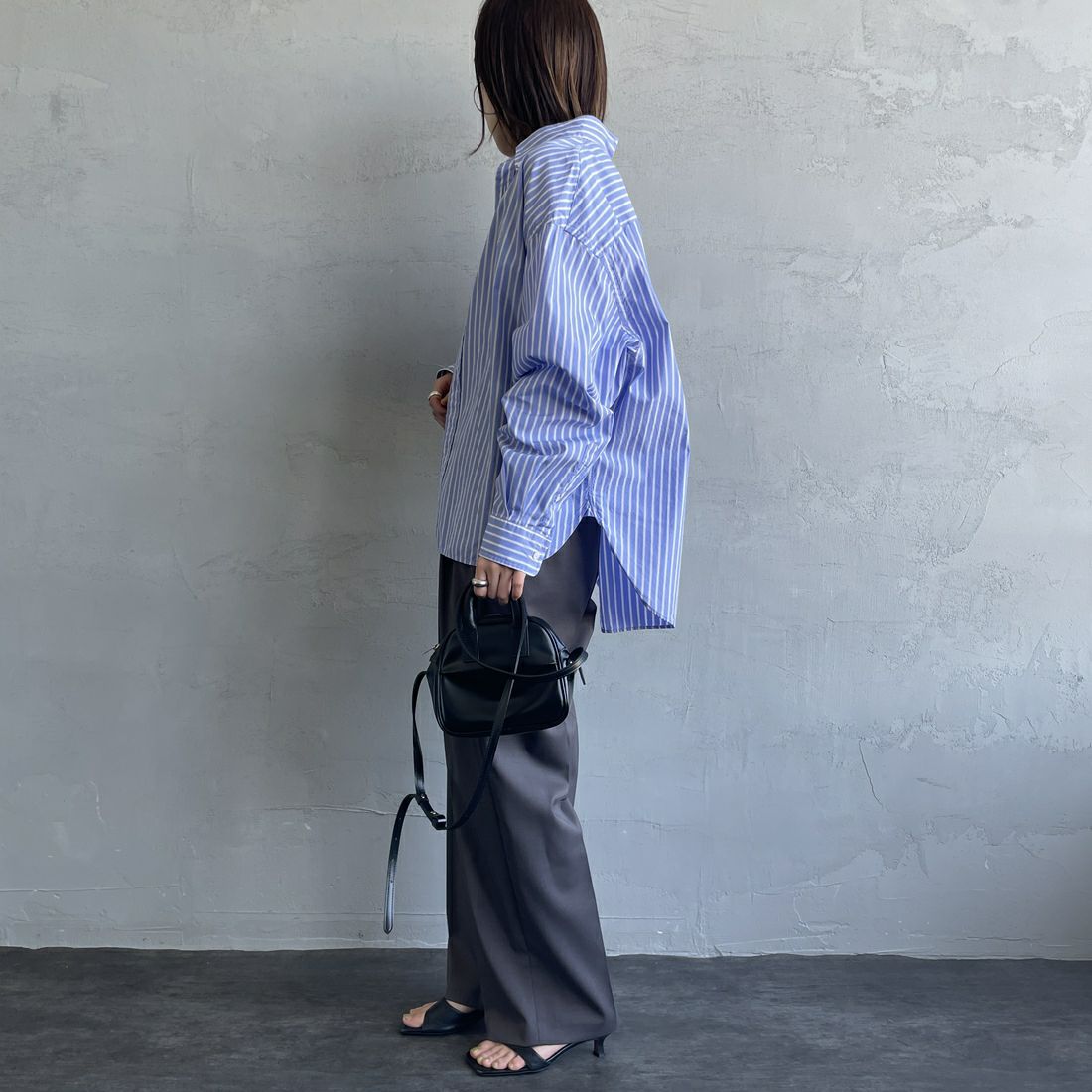Gymphlex [ジムフレックス] ワンポイントロゴ刺繍 ボタンダウンシャツ [GY-B0198PSE] BLU/BEG ST &&モデル身長：158cm 着用サイズ：14&&