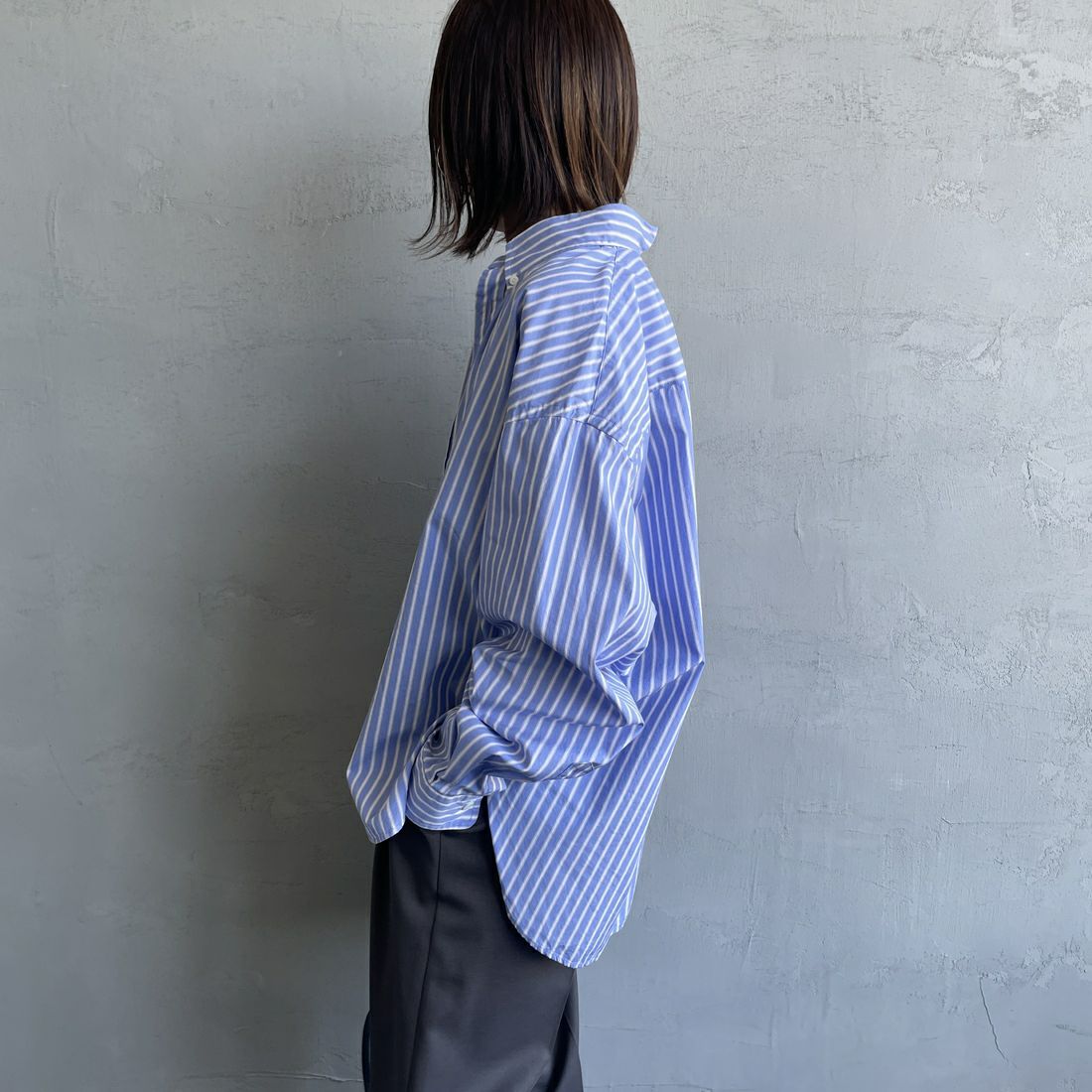 Gymphlex [ジムフレックス] ワンポイントロゴ刺繍 ボタンダウンシャツ [GY-B0198PSE] BLU/BEG ST &&モデル身長：158cm 着用サイズ：14&&
