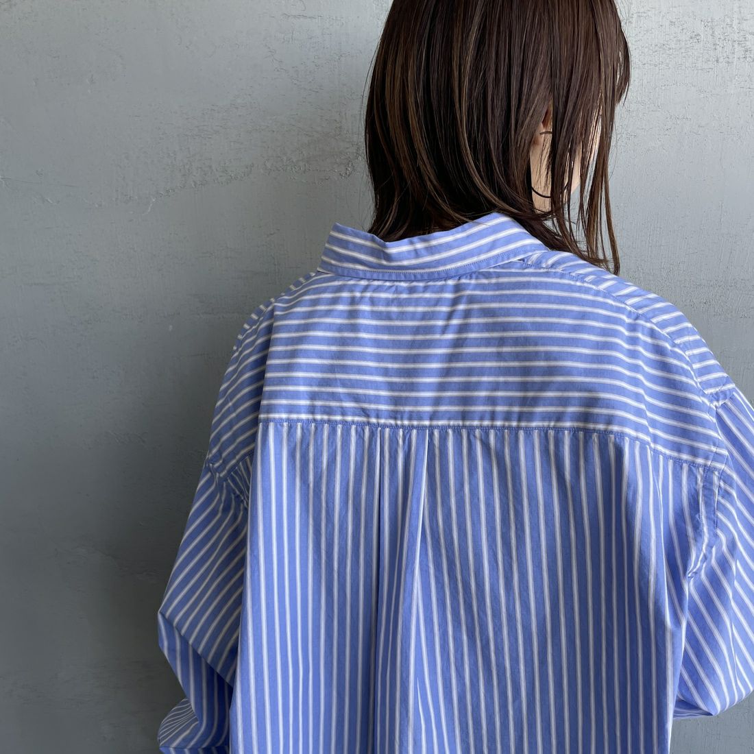 Gymphlex [ジムフレックス] ワンポイントロゴ刺繍 ボタンダウンシャツ [GY-B0198PSE] BLU/BEG ST &&モデル身長：158cm 着用サイズ：14&&