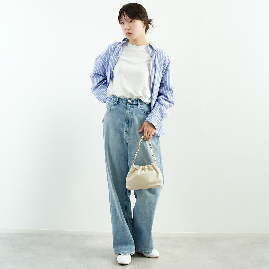 Gymphlex [ジムフレックス] ワンポイントロゴ刺繍 ボタンダウンシャツ [GY-B0198PSE] BLU/BEG ST &&モデル身長：167cm 着用サイズ：14&&