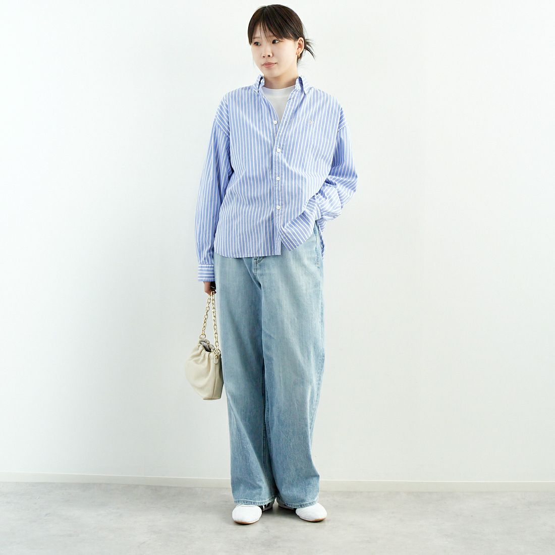 Gymphlex [ジムフレックス] ワンポイントロゴ刺繍 ボタンダウンシャツ [GY-B0198PSE] BLU/BEG ST &&モデル身長：167cm 着用サイズ：14&&