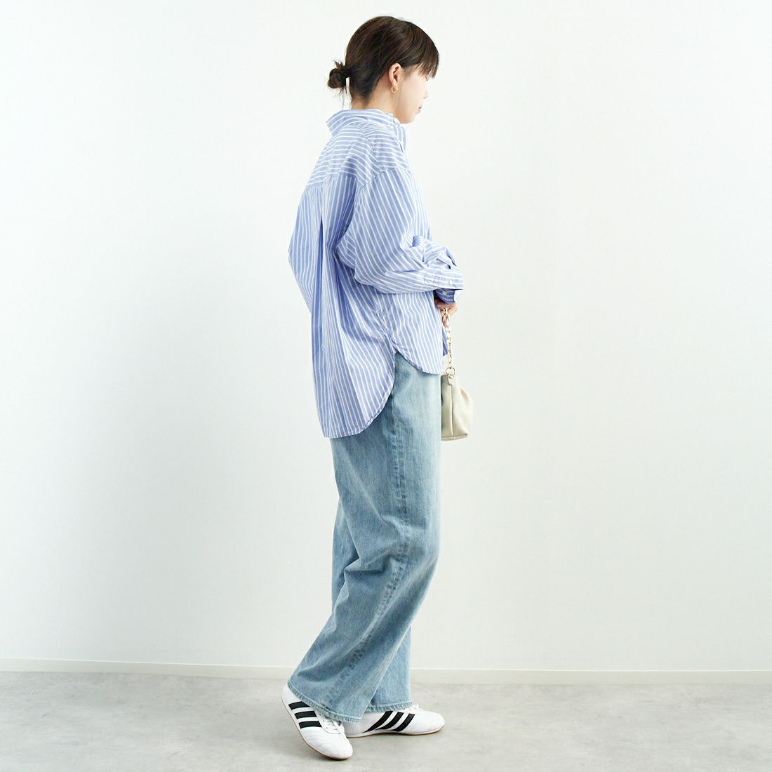Gymphlex [ジムフレックス] ワンポイントロゴ刺繍 ボタンダウンシャツ [GY-B0198PSE] BLU/BEG ST &&モデル身長：167cm 着用サイズ：14&&