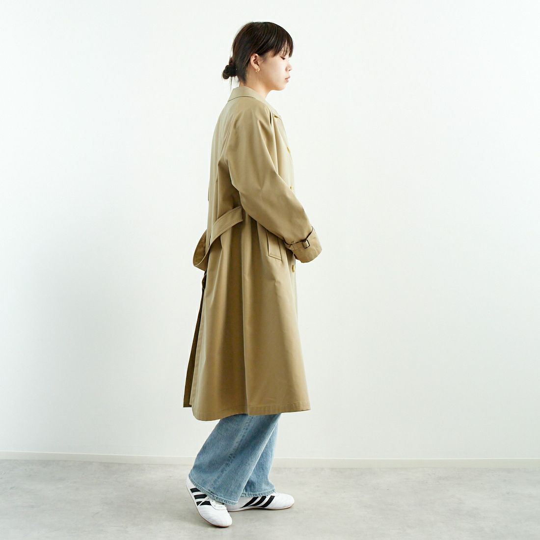 Gymphlex [ジムフレックス] ベルテッド バルマカーンコート [GY-A0677SYR] BEIGE &&モデル身長：167cm 着用サイズ：12&&