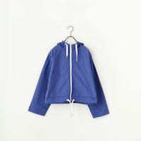 BLUE LAVEN