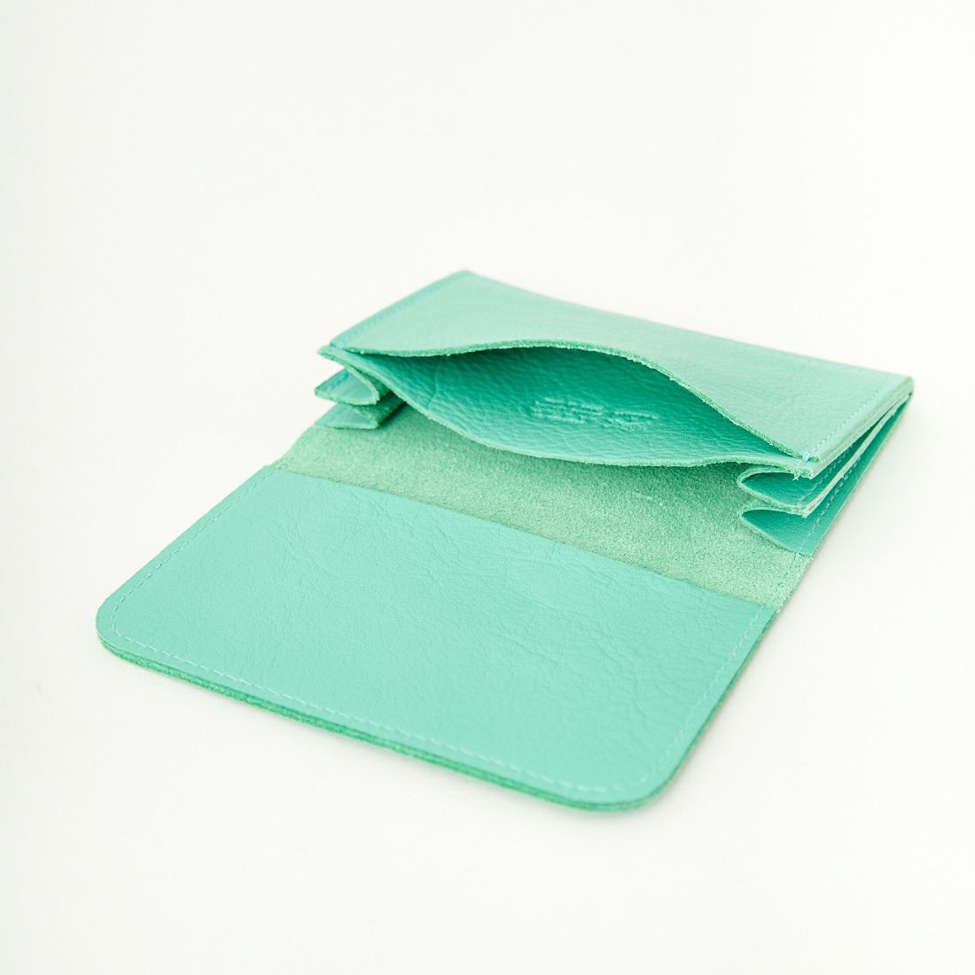 IL BISONTE [イルビゾンテ] レザーカードケース [54252305560] 44 ﾐﾝﾄ