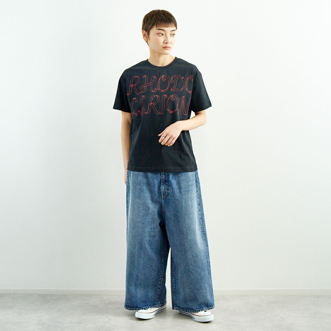 RhodolirioN [ロドリリオン] リボンプリントTシャツ [QT1079] C BLACK &&モデル身長：160cm 着用サイズ：0&&