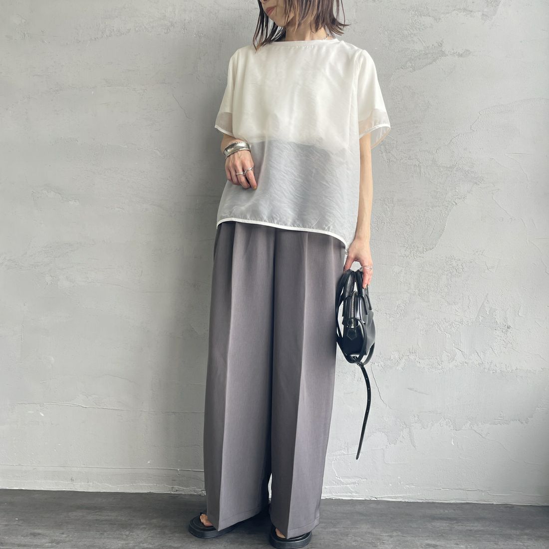 nenom [ネノム] シアーレイヤードTシャツ [NE25112016] 02 OFF &&モデル身長：158cm 着用サイズ：F&&