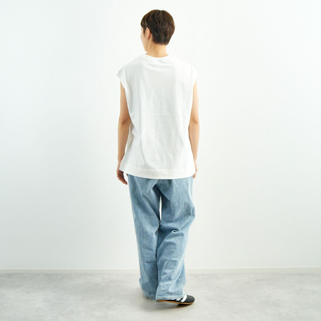 RhodolirioN [ロドリリオン] タトゥープリントTシャツ [QT1077] A WHITE &&モデル身長：160cm 着用サイズ：ONE SIZE&&